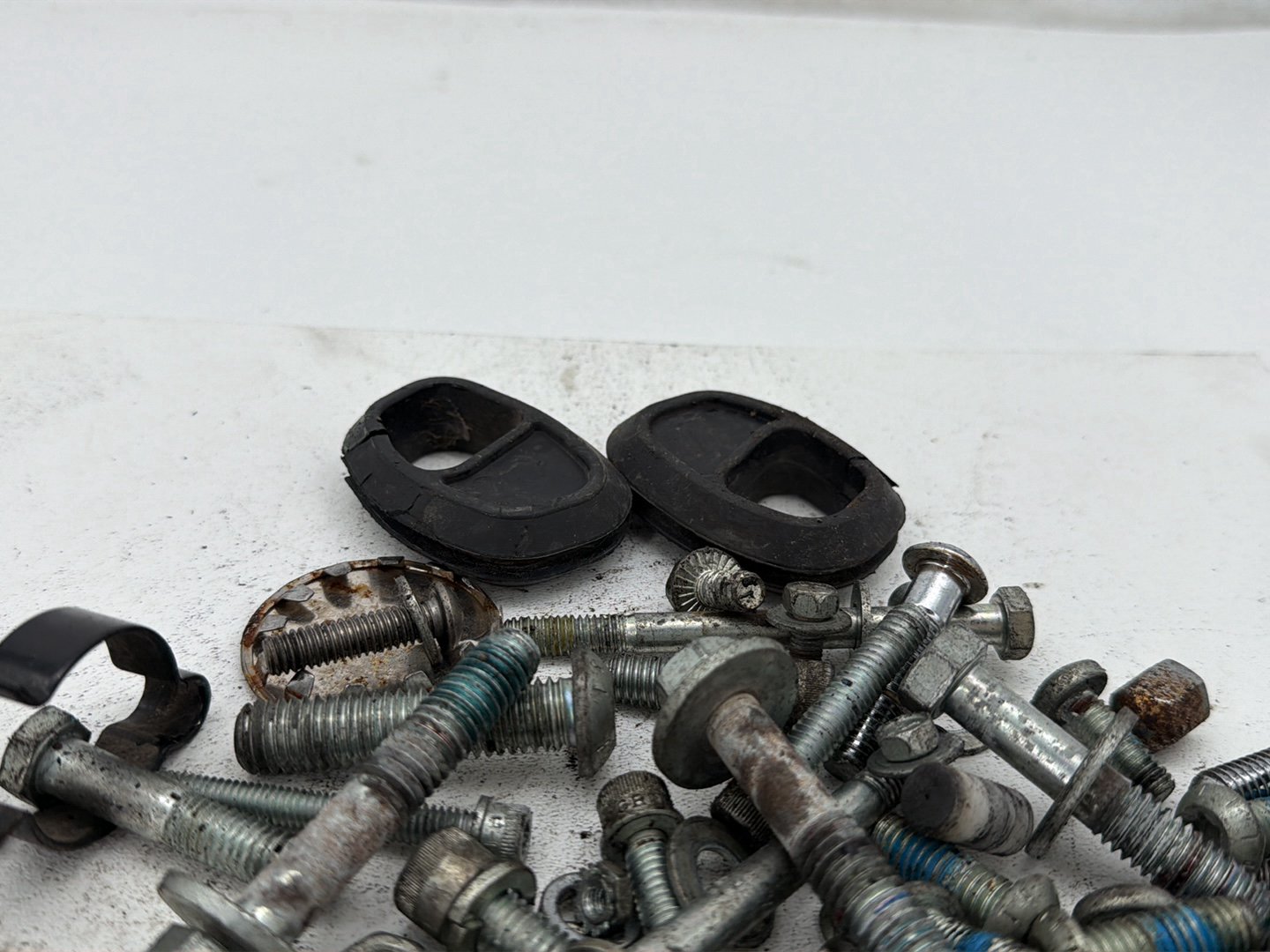 2008 Harley Dyna Fat Bob FXDF OEM Hardware Bolts Nuts & Brackets