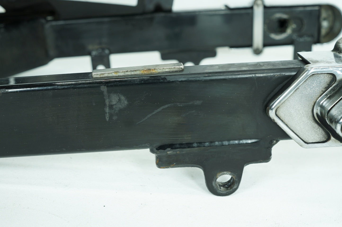 1986 - 1999 Harley-Davidson Dyna Super Glide Rear Fork Swingarm Swing Arm 47820-90A