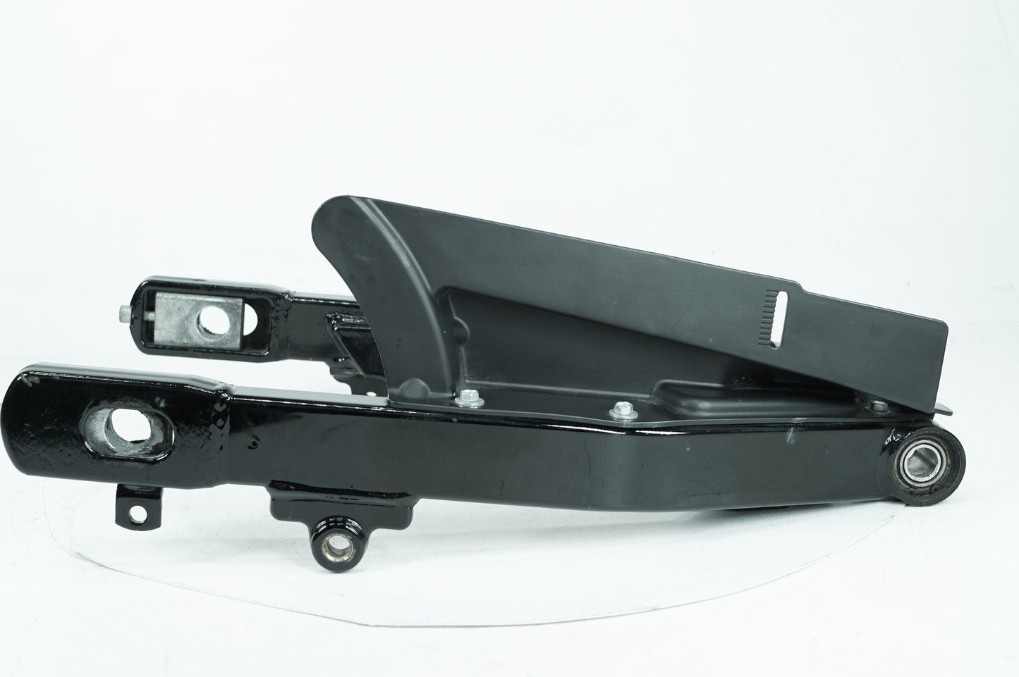 2007 - 2011 Harley-Davidson Dyna Fat Bob Rear Fork Swingarm Swing Arm 47820-06