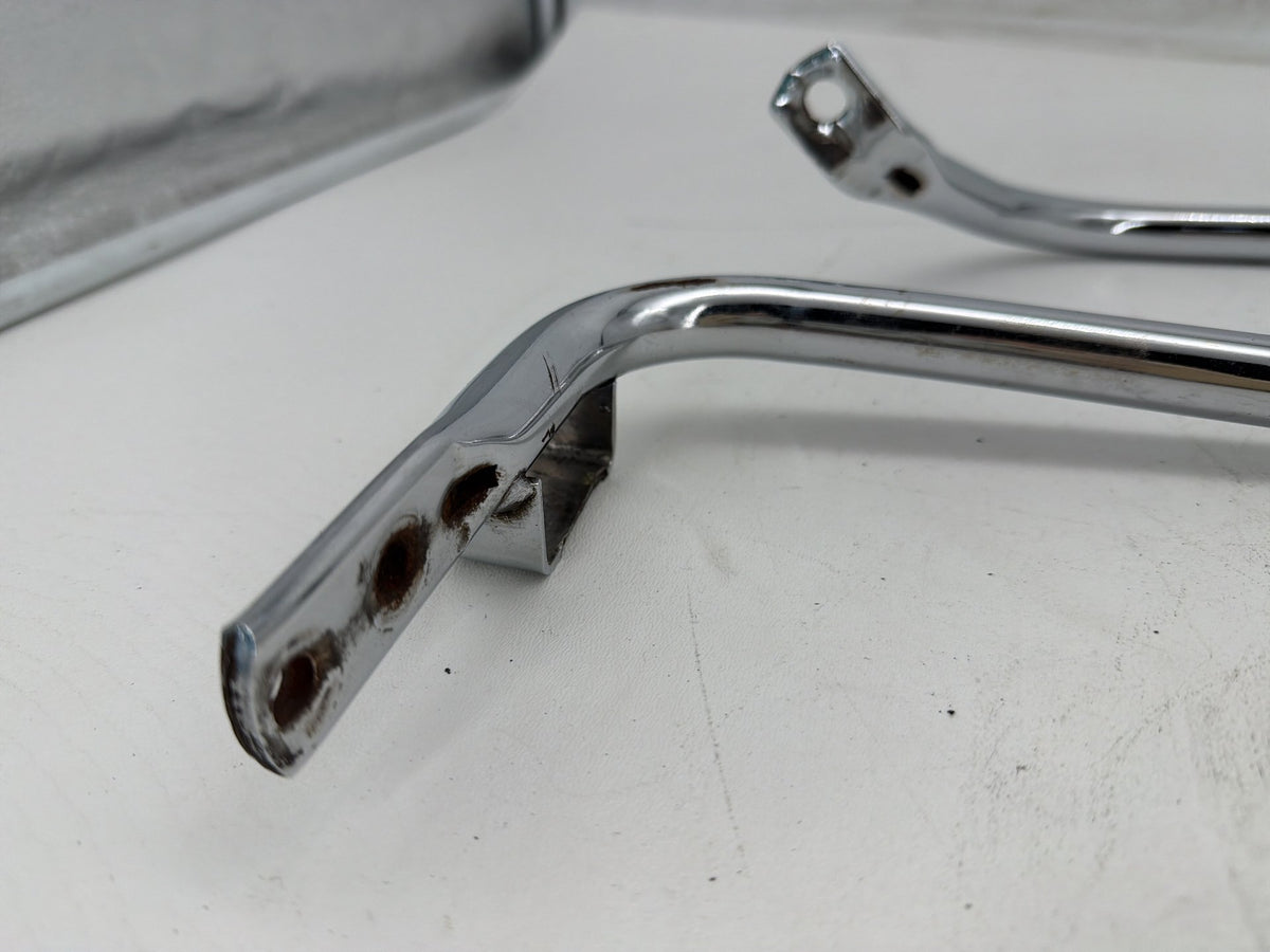 06 Harley Road King Touring Custom OEM Rear Left Right Saddlebag Guard Rails Bar