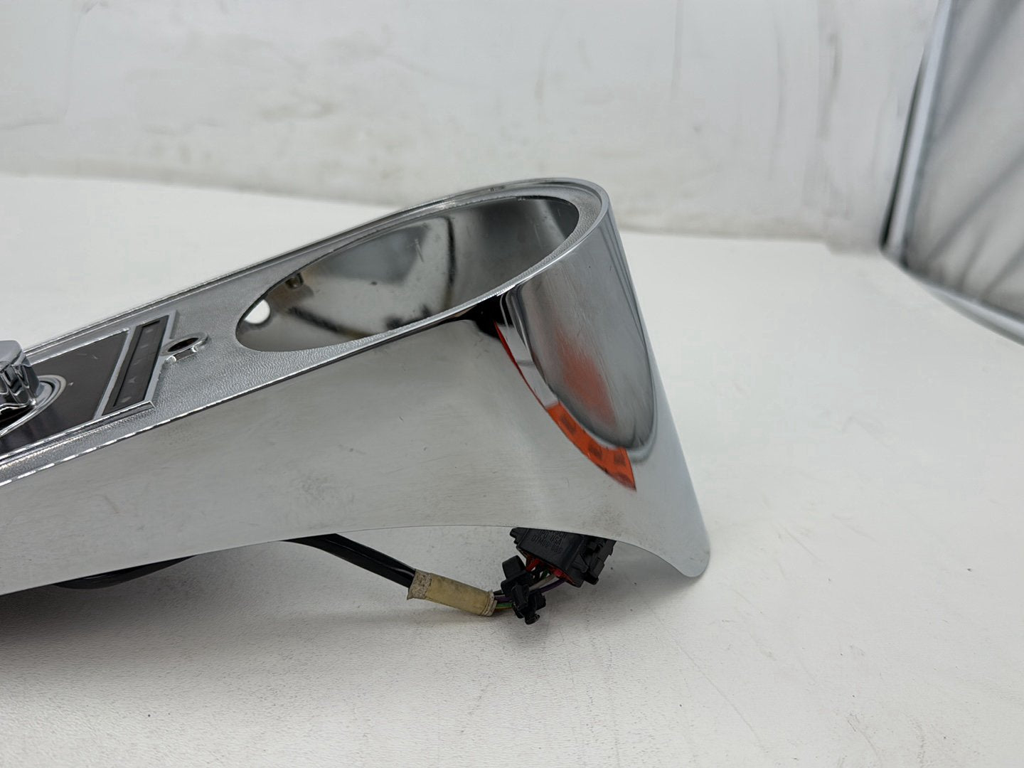 2004 Harley Softail FLSTC Heritage Classic OEM Fuel Gas Tank Dash Console NOKey