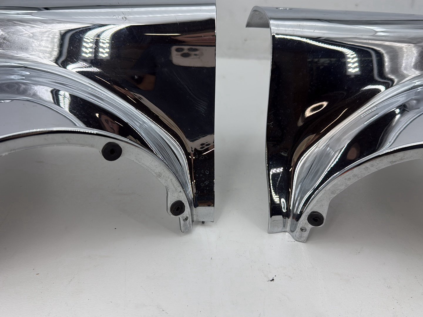 2011 Harley Road King Touring FLHRC Classic OEM Left & Right Headlamp Nacelle Covers