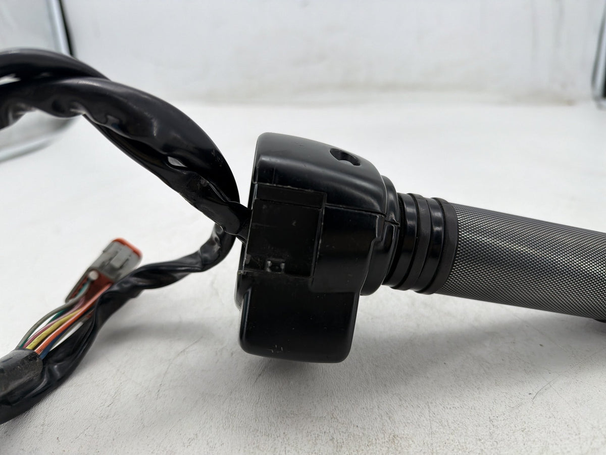 02 Harley Electra Glide Touring OEM Left Turn Signal Headlight Switches Controls