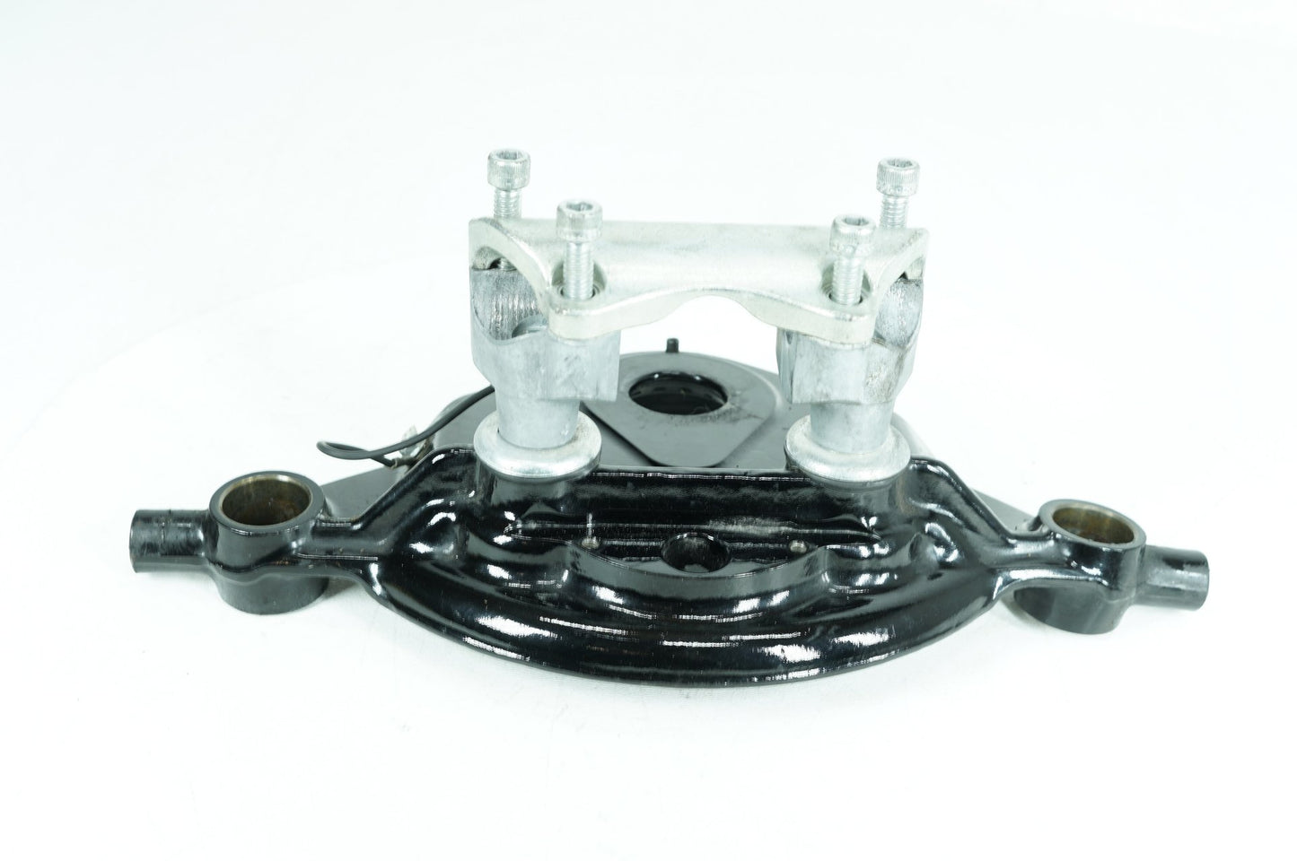 2007 - 2012 Harley-Davidson Touring Electra Glide Ultra Front Fork Upper Triple Tree Clamps 45435-95