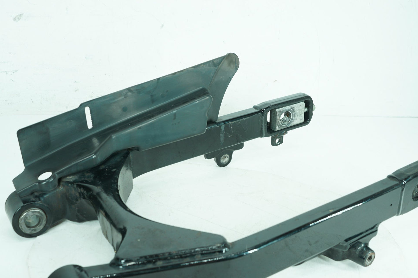2007 - 2013 Harley-Davidson Dyna Street Bob Rear Fork Swingarm Swing Arm 47820-06