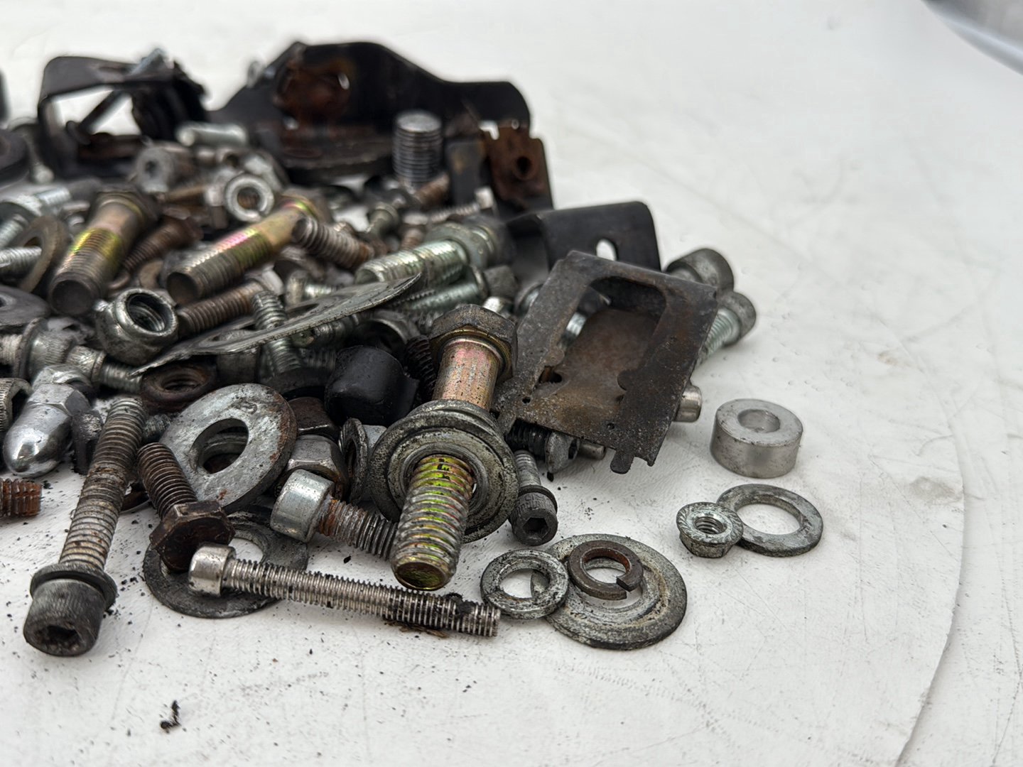 2008 Harley Electra Glide Touring Ultra FLHTCUI OEM Hardware Bolts Nuts & Brackets