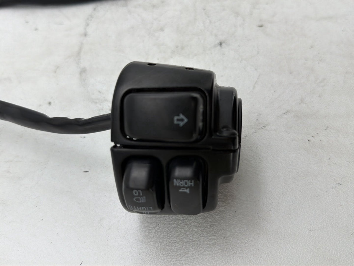 2006 Harley Sportster 883 XL883 OEM Left Turn Signal Headlight Switches Controls