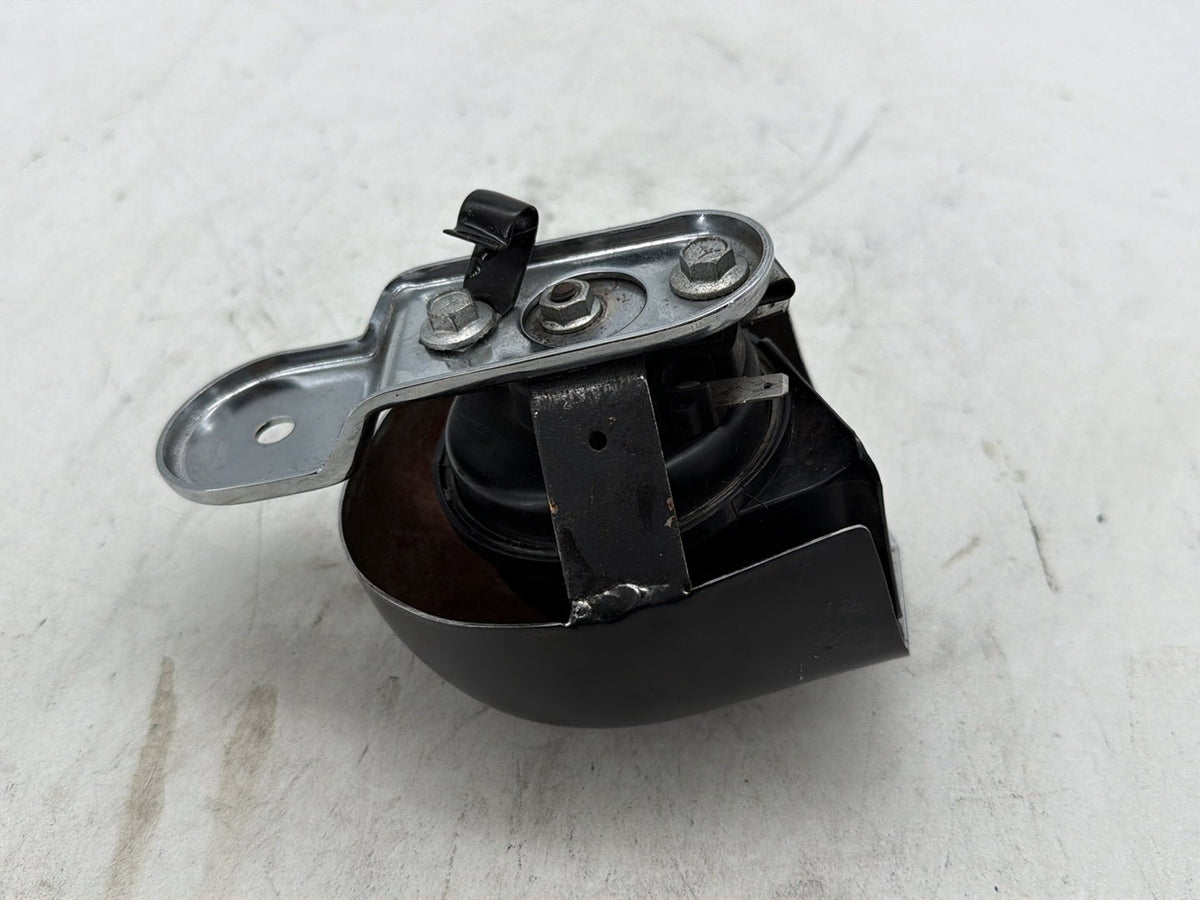 2011 Harley Road Glide Touring FLTRX OEM Horn Signal Klaxon Chrome Cover