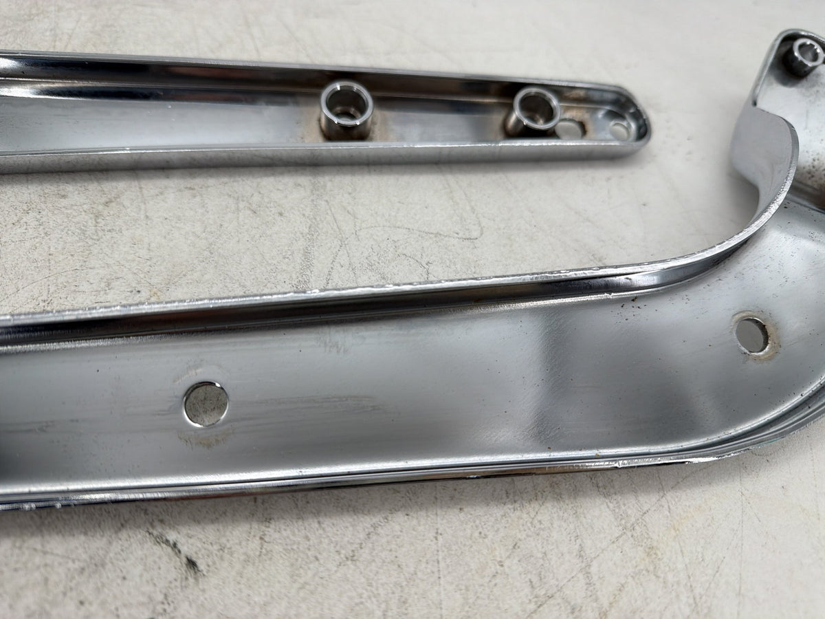 2004 Harley Heritage Softail Classic OEM Rear Left Right Fender Struts Bracket