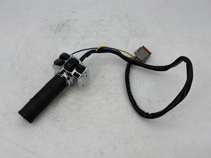 1999 - 2006 Harley-Davidson Touring Electra Glide Classic Left Turn Signal Headlight Switches Controls 71685-06A