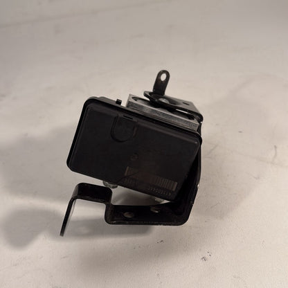 2017 - 2026 Harley-Davidson Softail Heritage Classic 114 ABS Brake Pump & Control Module 41100044C