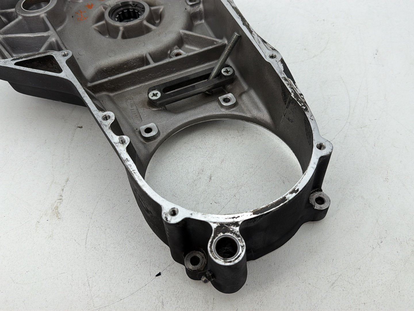 1984 - 1998 Harley-Davidson Touring Electra Glide Classic Inner Primary Clutch Cover 60677-99B