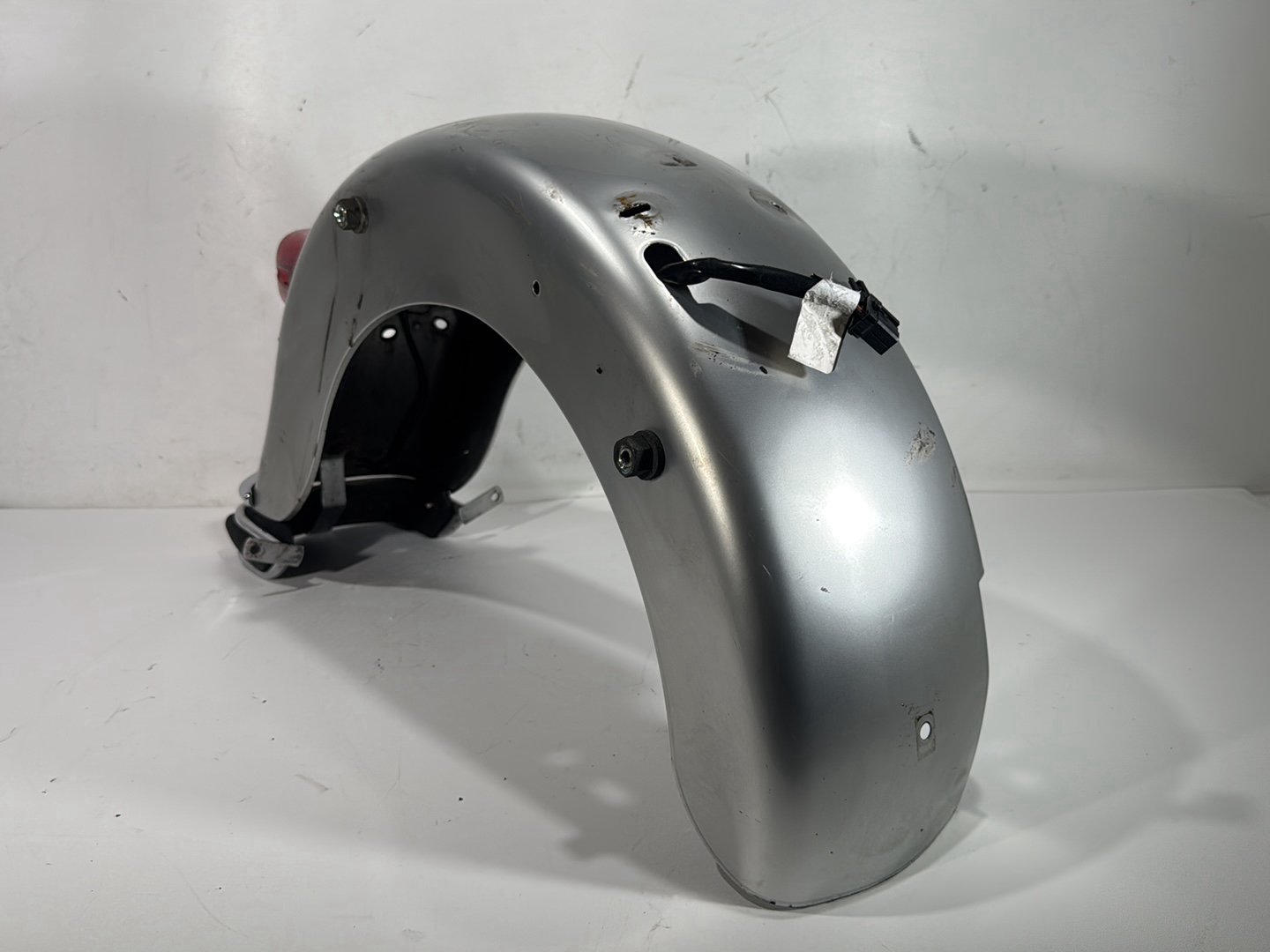 2003 Harley Electra Glide Touring Ultra FLHTCUI OEM Rear Wheel Fender Taillight Brake Lamp