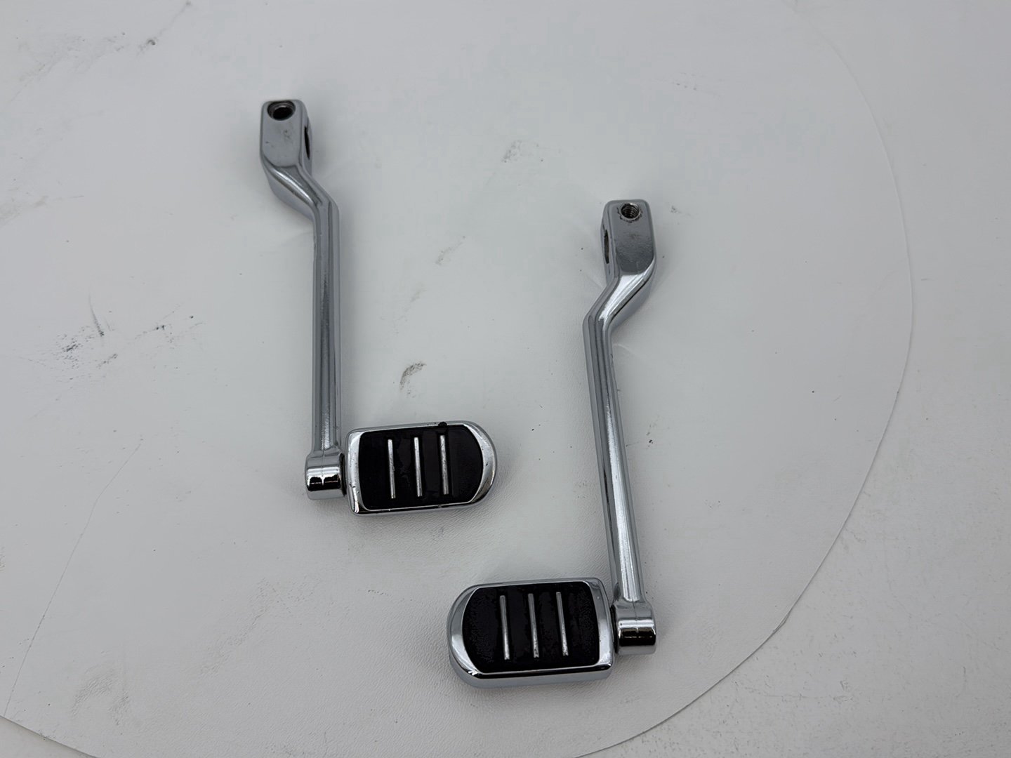 2007 - 2011 Harley-Davidson Touring Street Glide Gear Shifter Lever Pedal Pedals 33895-82C