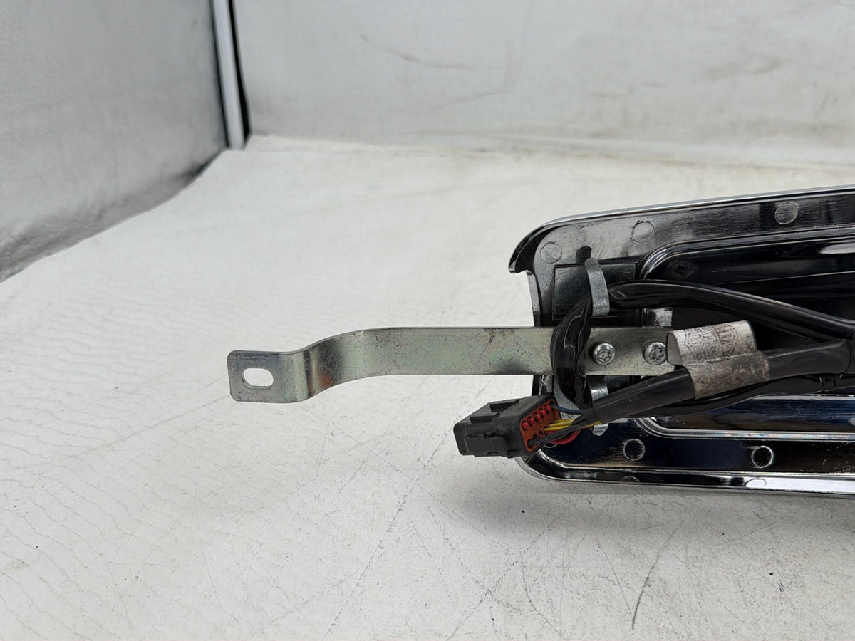2011 Harley Electra Glide Touring Ultra OEM Fuel Gas Tank Dash Console NOKey