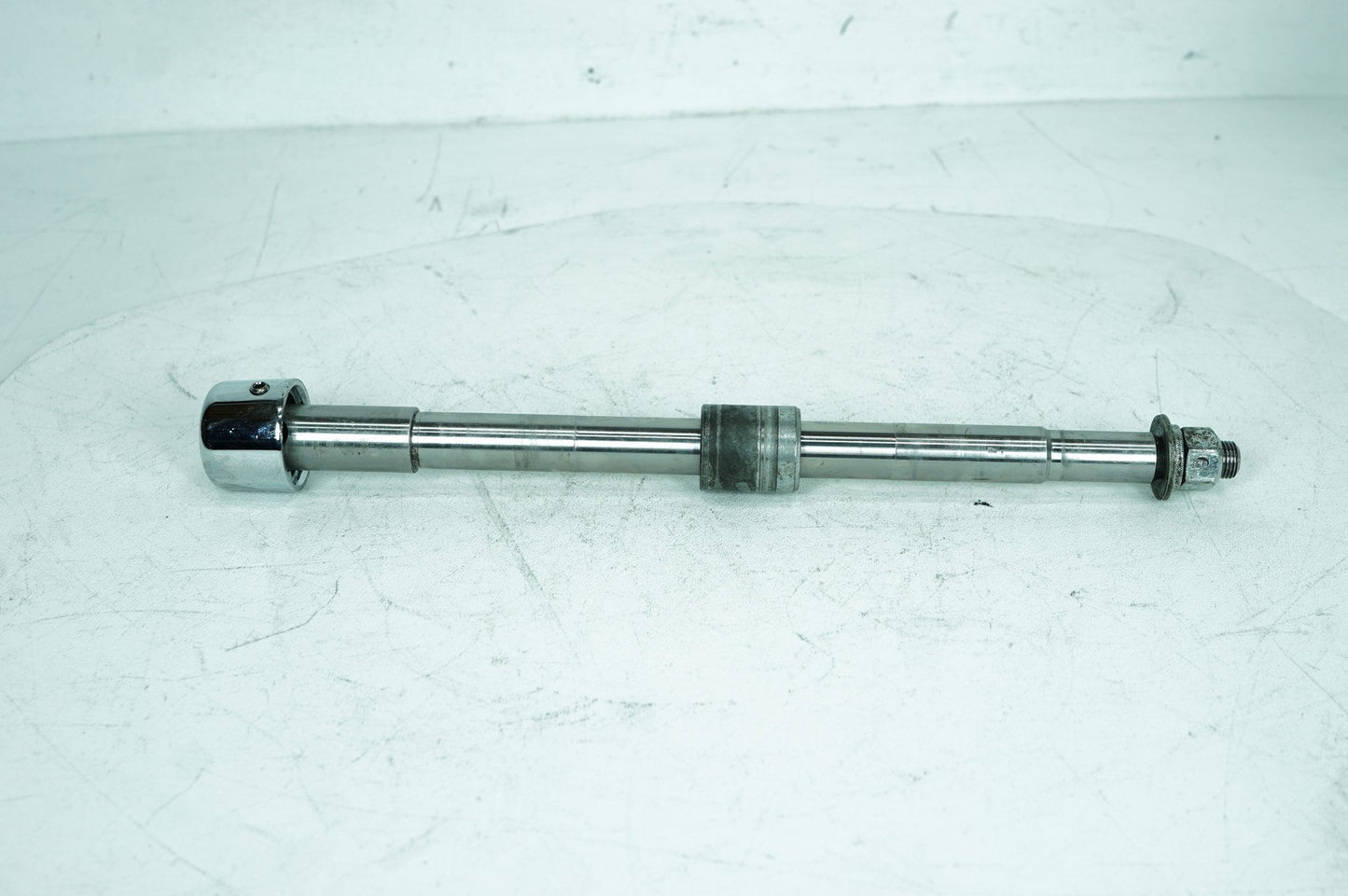 1984 - 1998 Harley-Davidson Touring Road Glide Front Wheel Axle Bolt Shaft 43346-83B