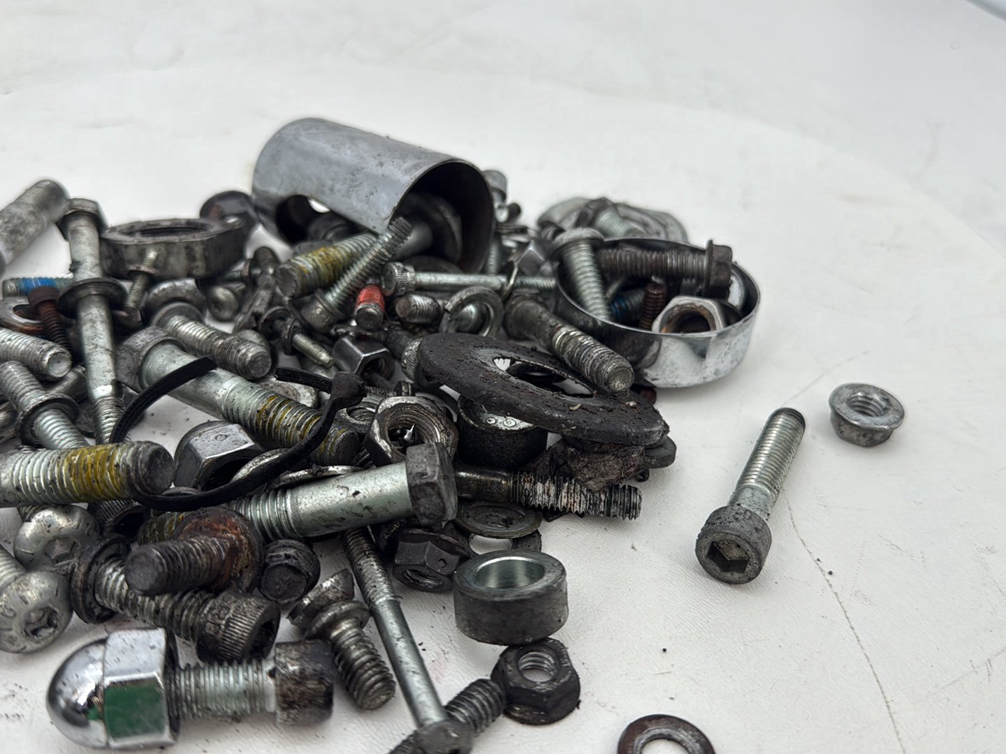 2005 Harley Dyna FXDWG Wide Glide OEM Hardware Bolts Nuts & Brackets