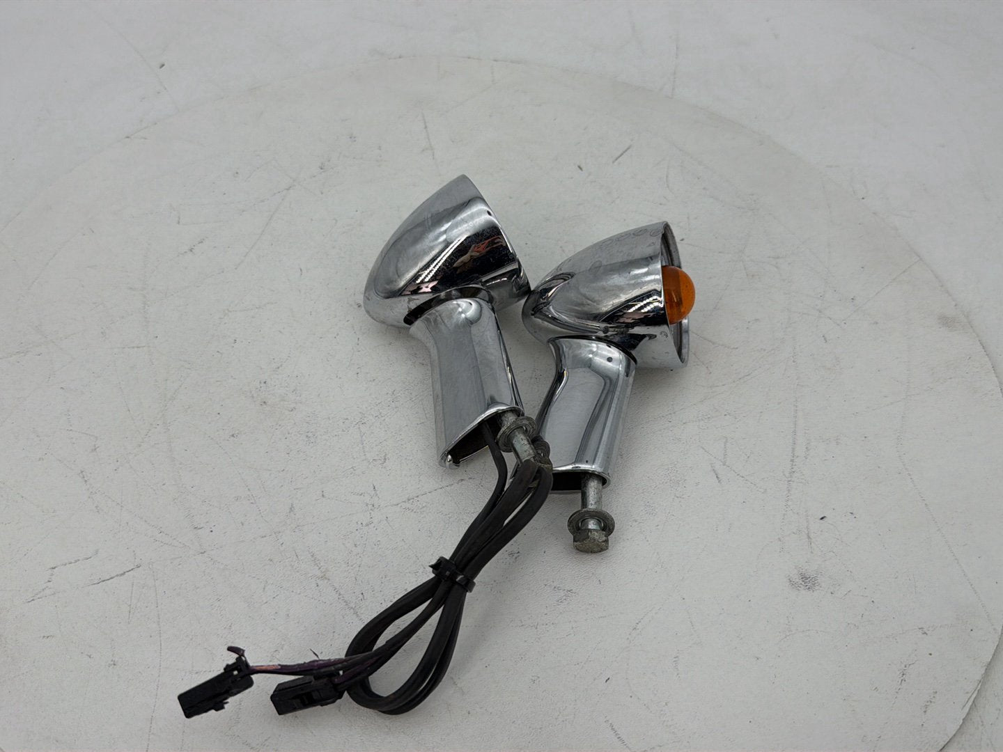 2007 - 2017 Harley-Davidson Dyna Super Glide Custom Rear Left & Right Turn Signals 68977-00