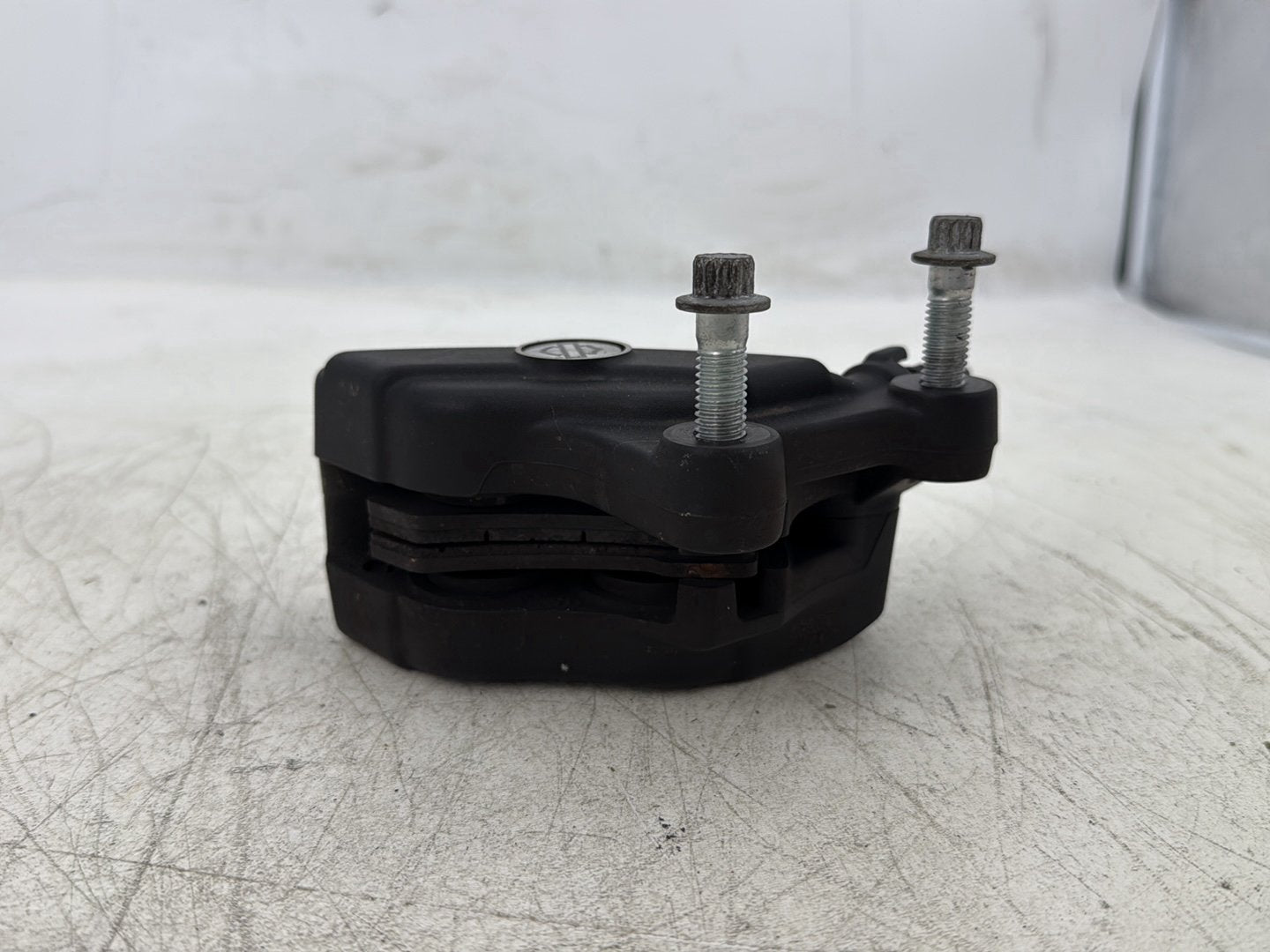 2015 Harley Road Glide Touring FLTRXS OEM Front Right 1 Brake Caliper