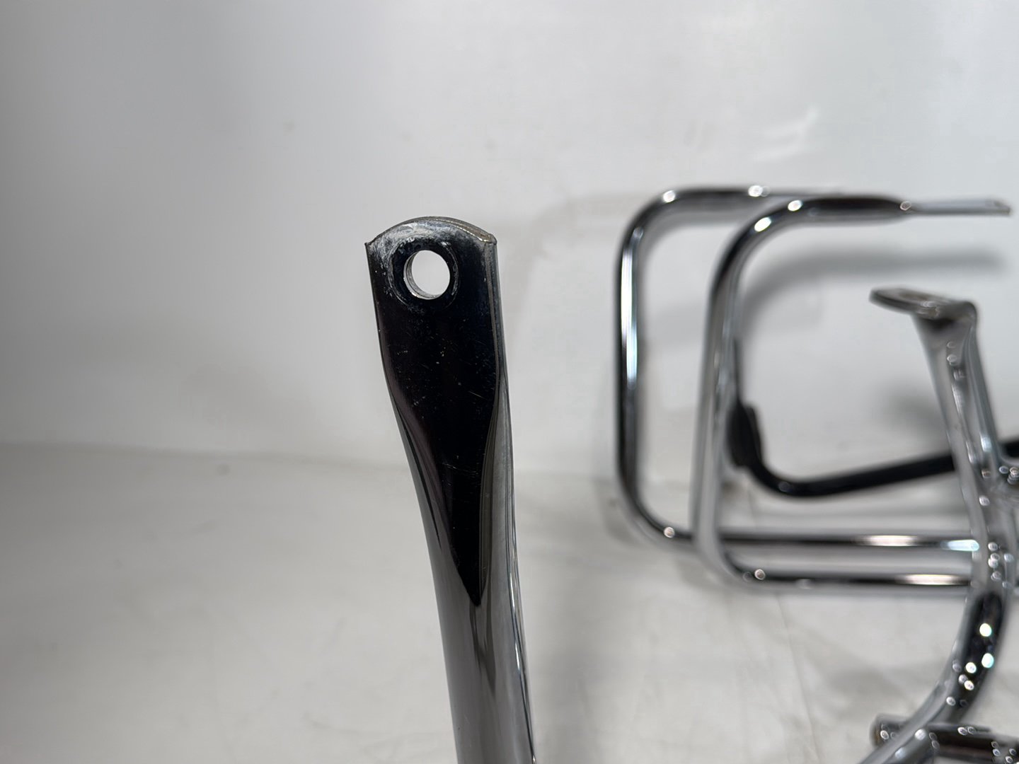 2007 - 2012 Harley-Davidson Touring Electra Glide Ultra Rear Left Right Saddlebag Guard Rails Bar 49193-09