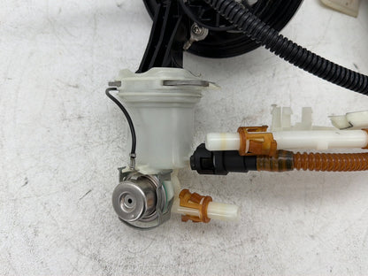2014 Harley Street Glide Touring FLHXS OEM Fuel Pump Gas Gasoline Petrol Sending