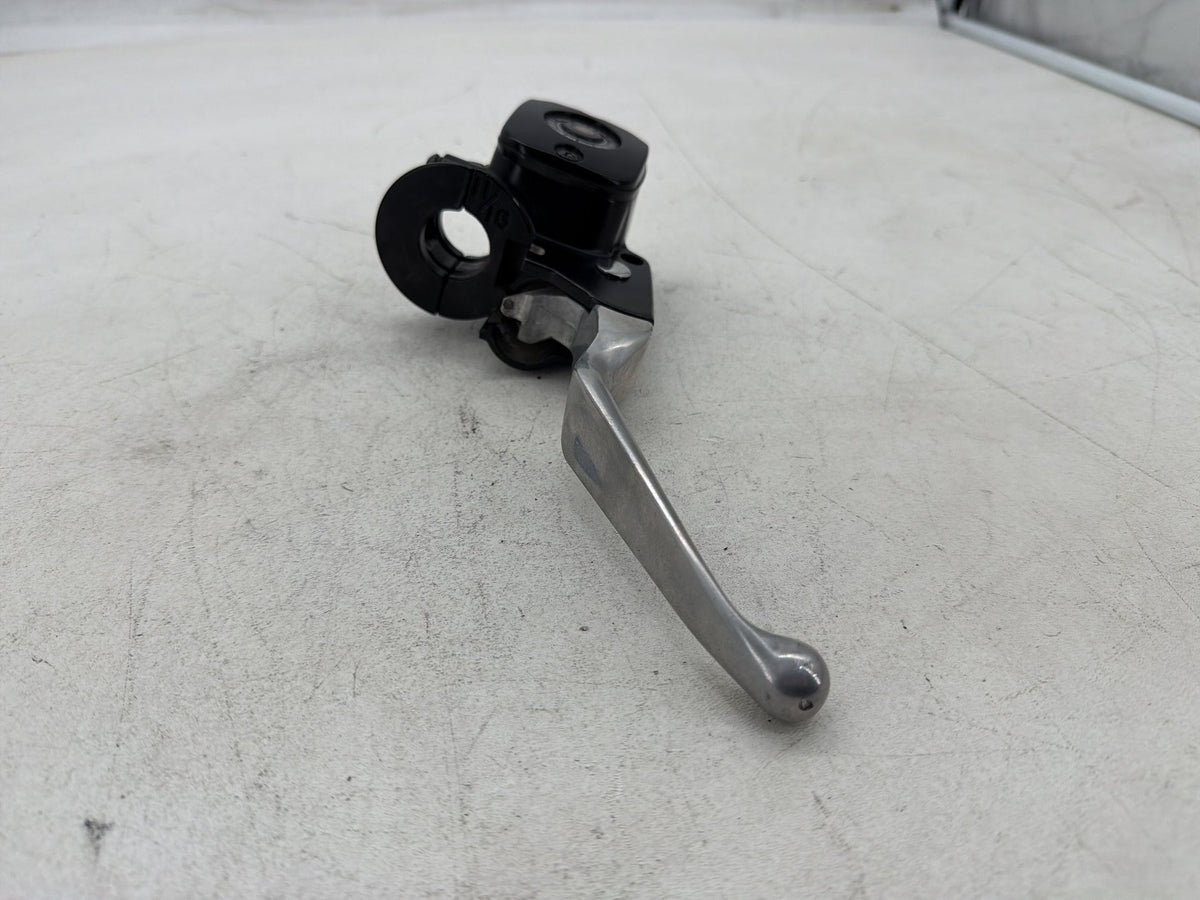 1998 Harley Electra Touring Ultra OEM Front Right Brake Lever Master Cylinder