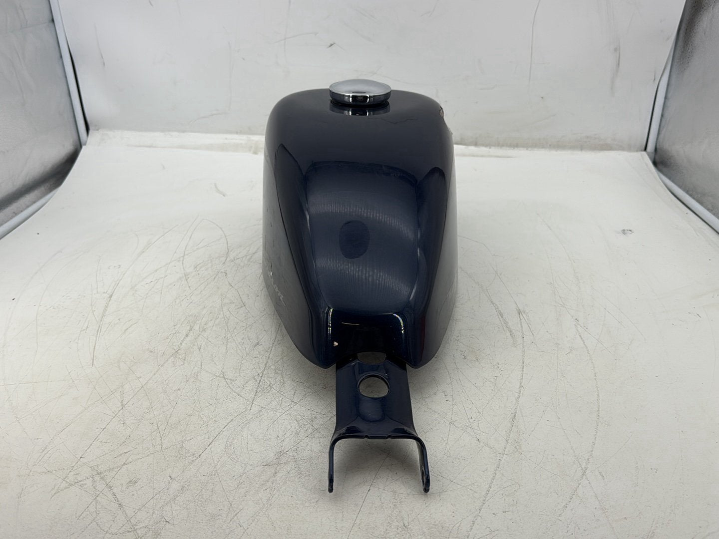 2013 Harley Forty-Eight Sportster 1200X OEM Fuel Gas Tank Gasoline Reservoir