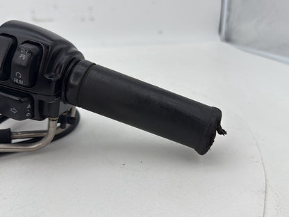 1999 - 2006 Harley-Davidson Dyna Low Rider Right Engine Start Kill Switches Controls 71684-06A