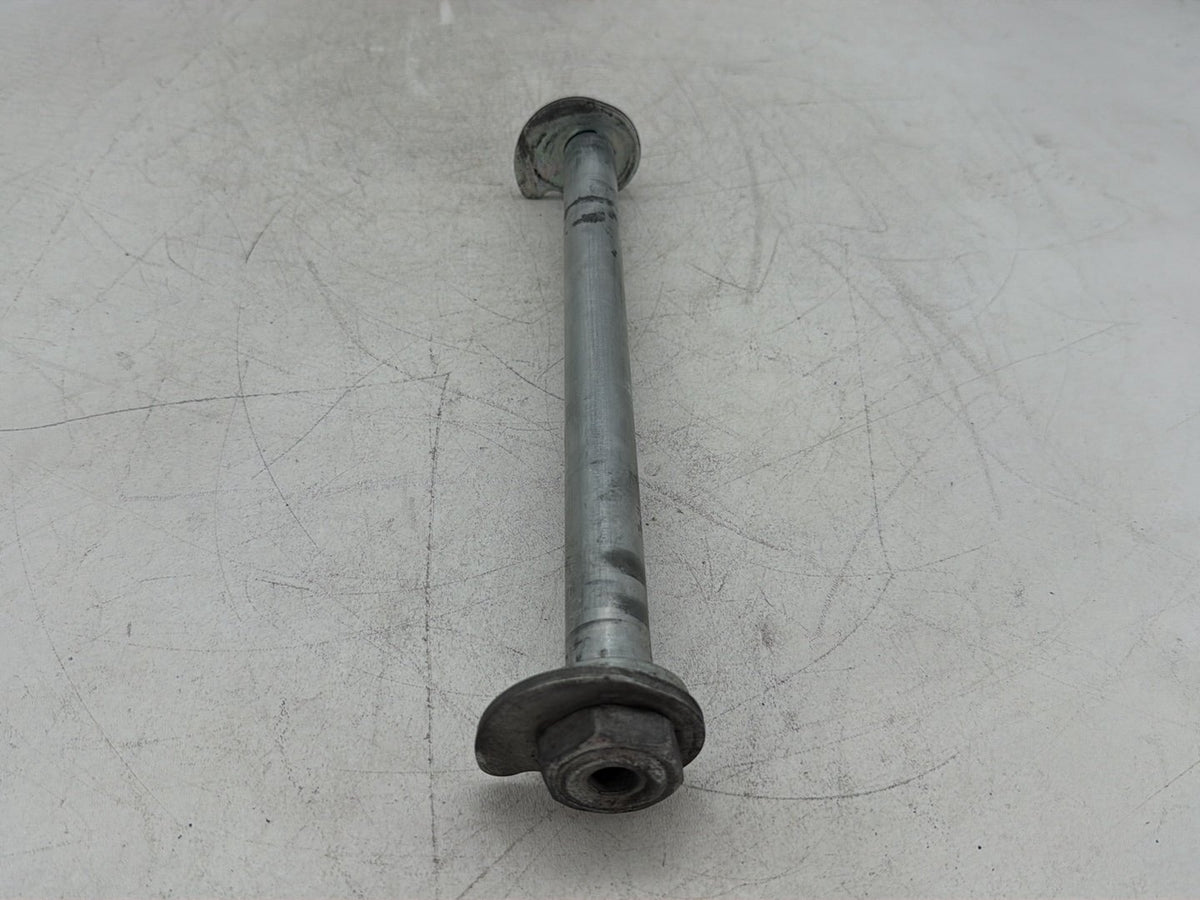 2018 Harley Road Glide Touring FLTRXS OEM Rear Wheel Axle Bolt Shaft