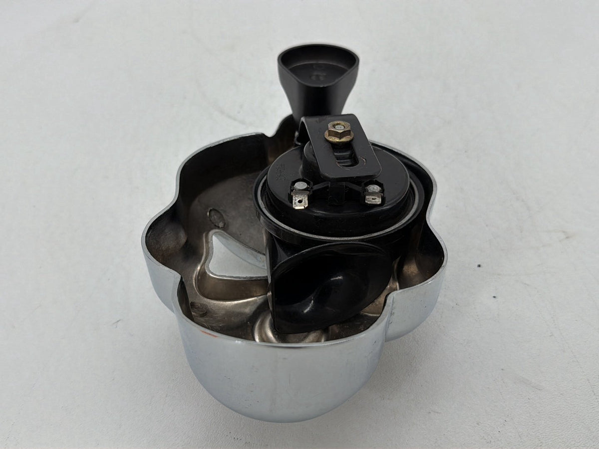 05 Harley Electra Glide Touring Ultra Signal Horn Klaxon Beep SKULL Cowbell HTMT