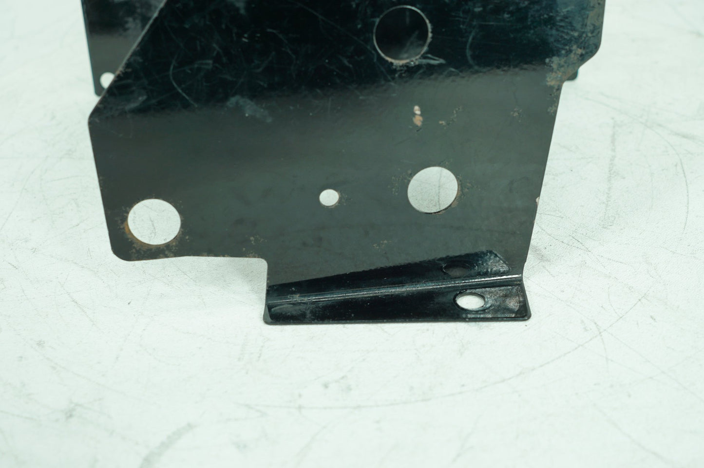 2007 - 2016 Harley-Davidson Touring Police Electra Battery Tray Bracket Holder Carrier 66281-02