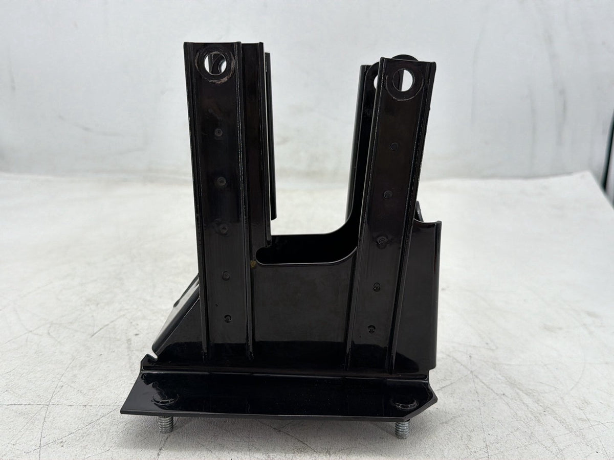 2009 Harley Road Glide Touring FLTR OEM Inner Fairing Mount Support Bracket