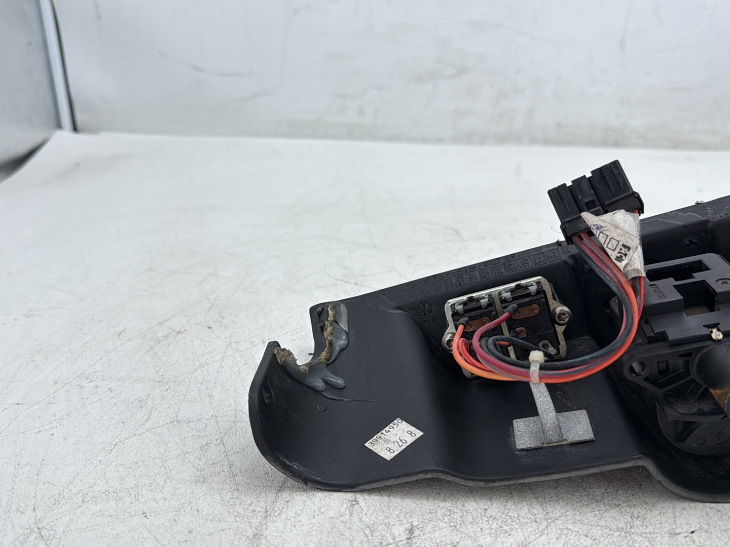 09 Harley Street Glide Touring FLHX OEM Dash Ignition Cap Switch Lockset NO Key
