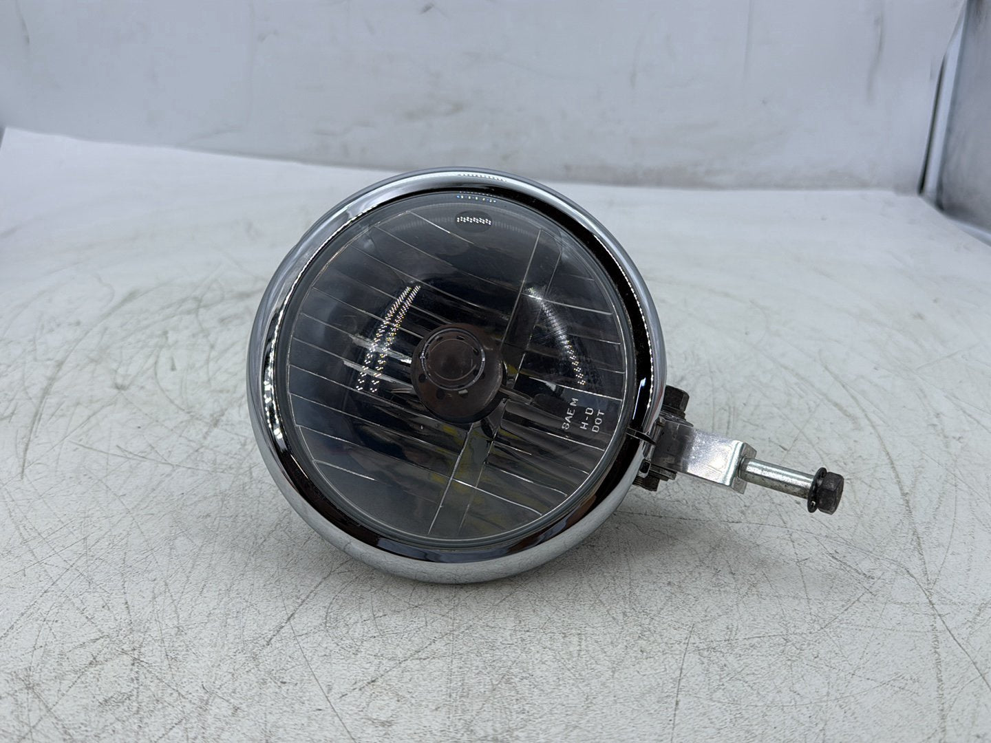 2012 Harley Dyna Super Glide Custom FXDCI OEM Headlight Headlamp Head Light Halogen