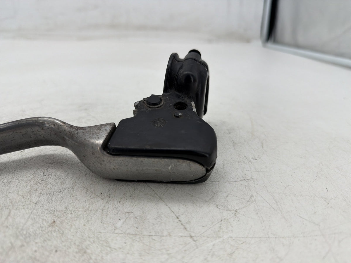 11 Harley Street Glide Touring FLHX-103 OEM Front Left Hand Clutch Control Lever