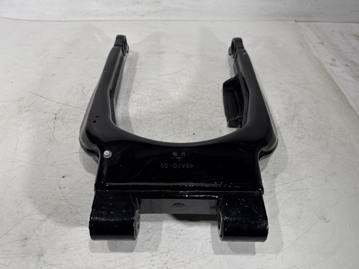 2010 Harley Road King Touring Police OEM Rear Fork Swingarm Swing Arm
