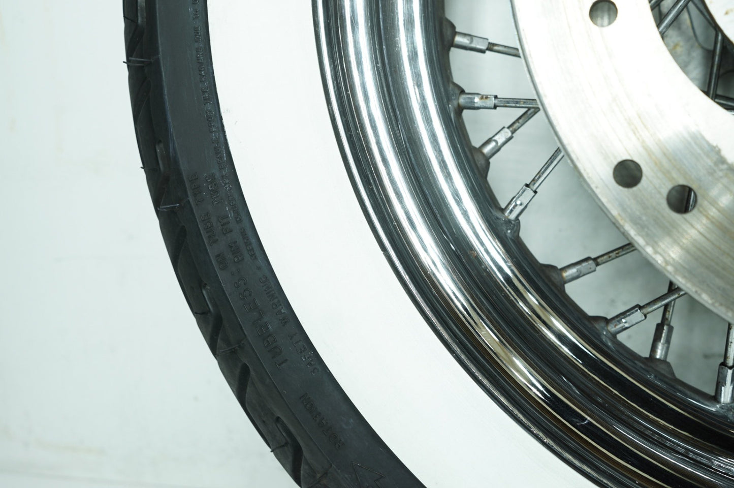 2007 - 2011 Harley-Davidson Touring Road King Classic Front Rear Wheel Rim Tire Spoked 40960-08