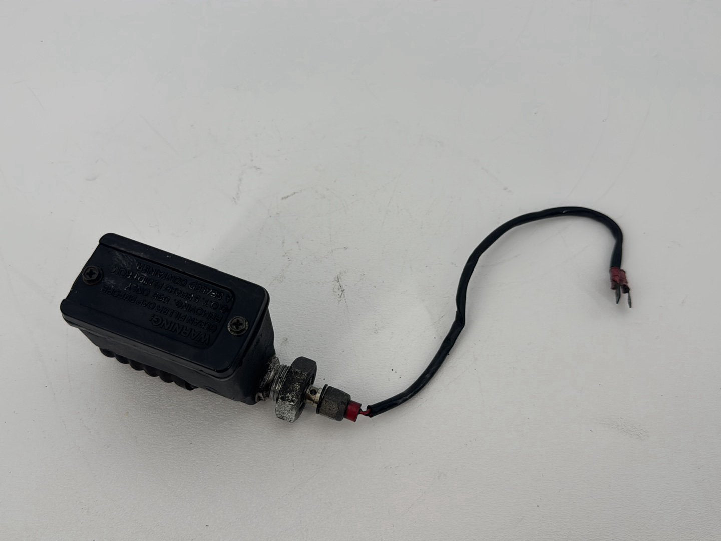 1999 - 2006 Harley-Davidson Dyna Low Rider Rear Brake Master Cylinder Reservoir