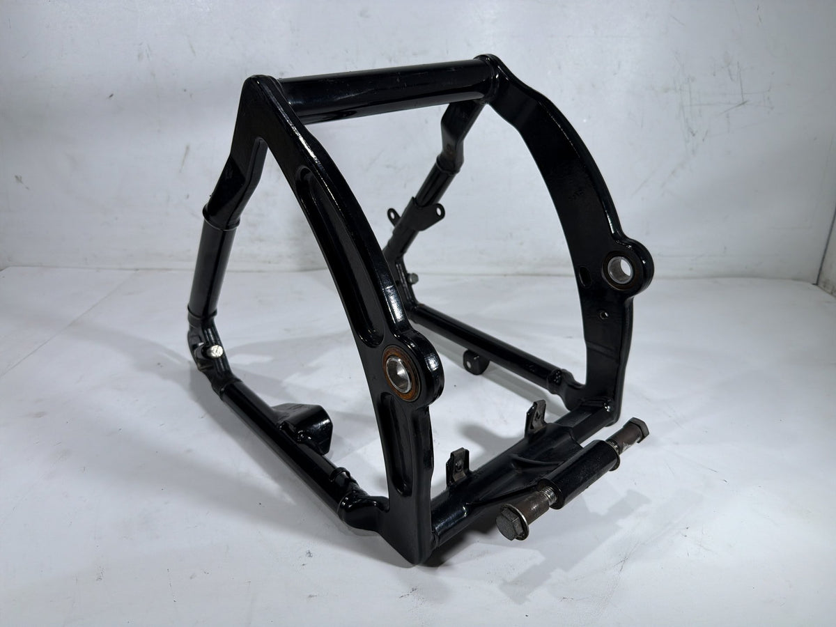 2001 Harley Softail Deuce FXSTD OEM Rear Fork Swingarm Swing Arm