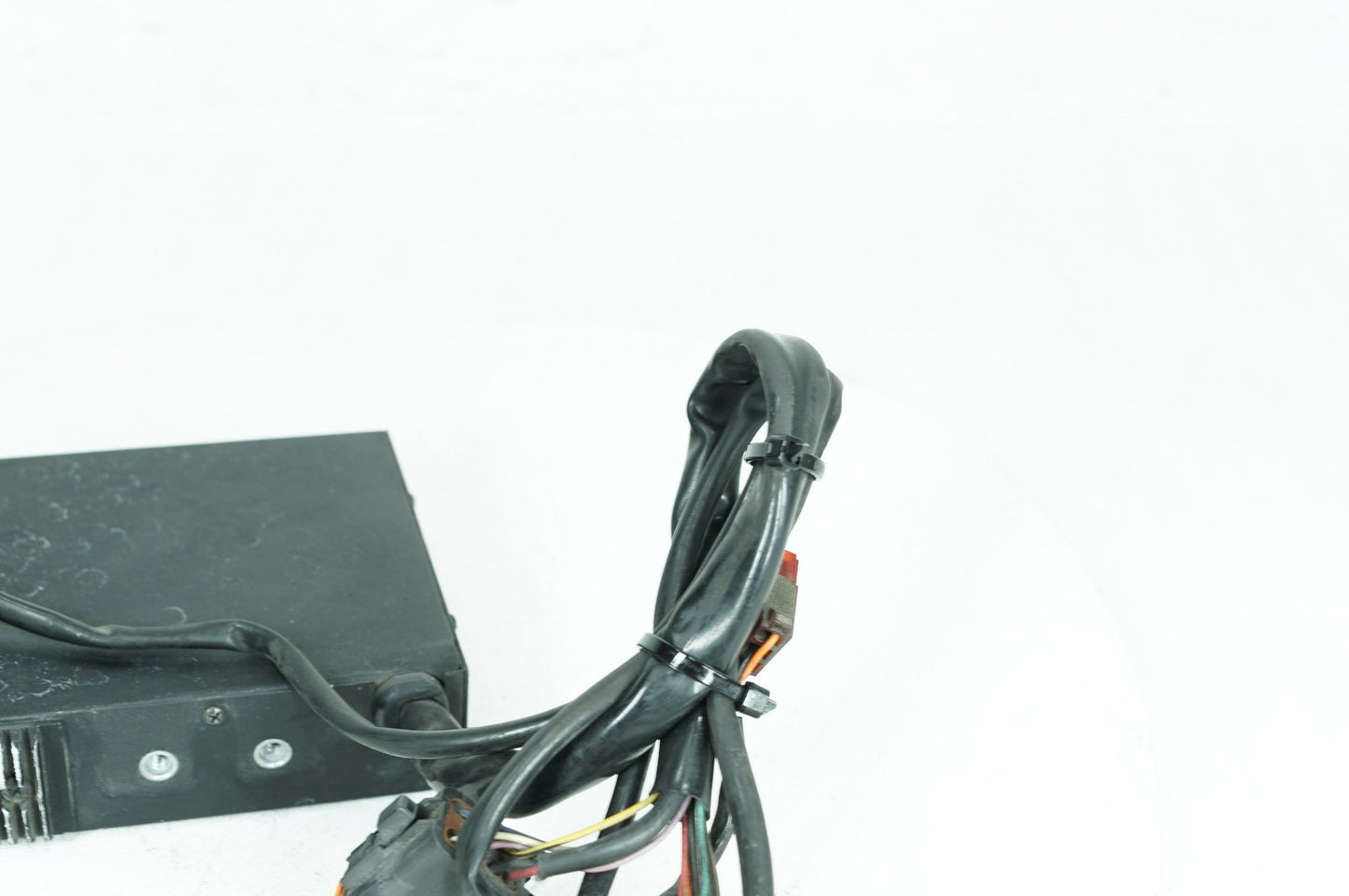 1997 Harley Touring FLHTCUI Electra Glide Ultra OEM Radio Connectivity Control Module
