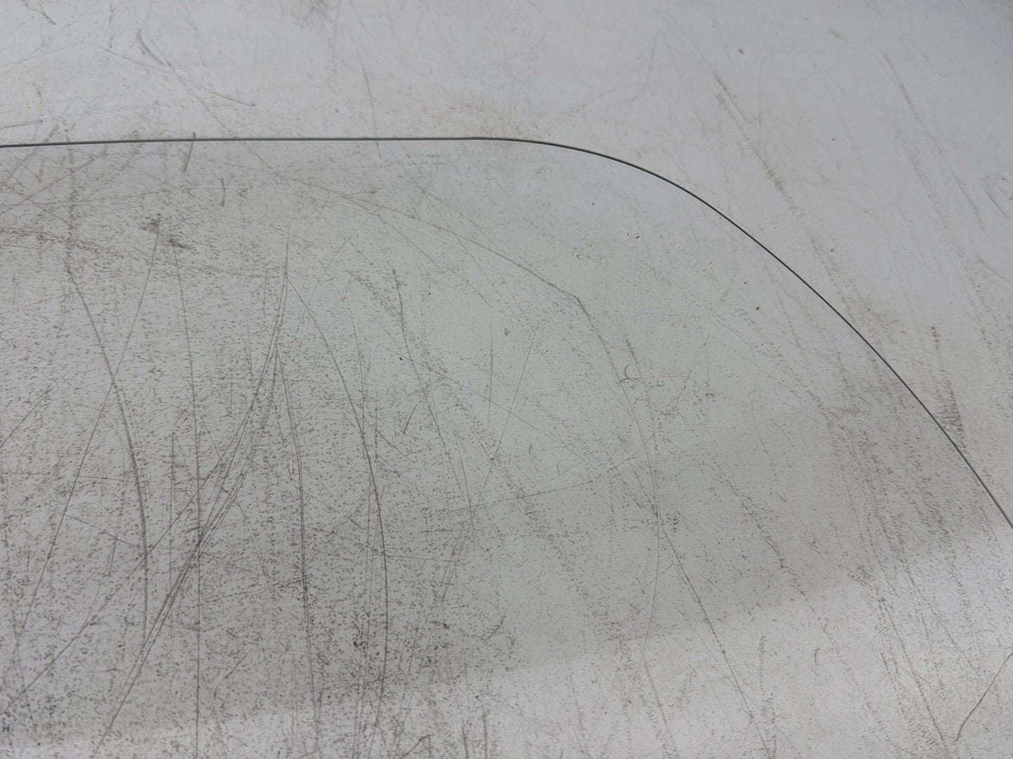 1998 Harley Touring FLHTCUI Electra Glide Ultra OEM Front Windshield Windscreen Cover