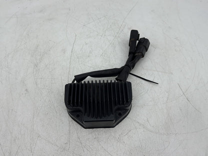 2005 Harley Dyna FXDWG Wide Glide OEM Voltage Regulator Rectifier