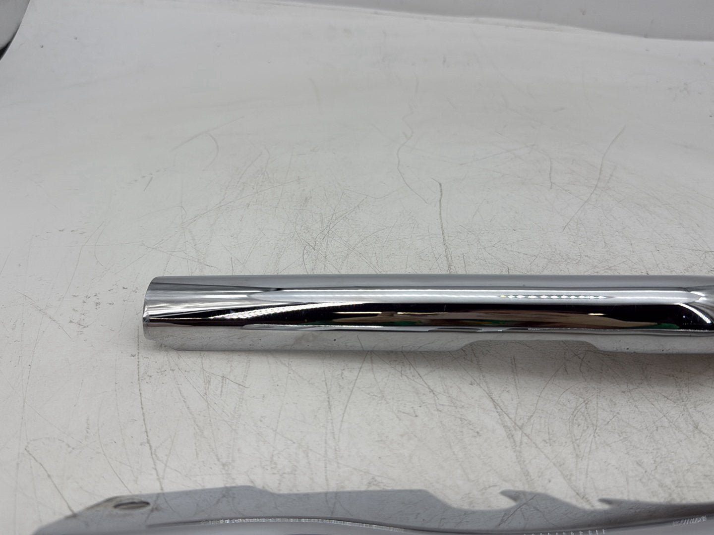 1995 Harley Touring FLHTCI Electra Glide Classic OEM Rear Left Right Fender Struts Bracket