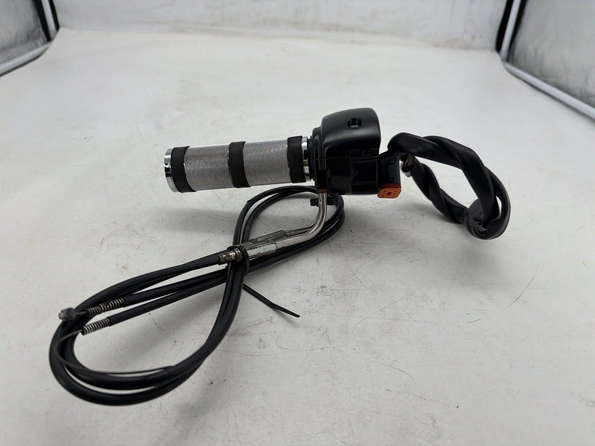 2001 Harley Softail Deuce FXSTD OEM Right Engine Start Kill Switches Controls