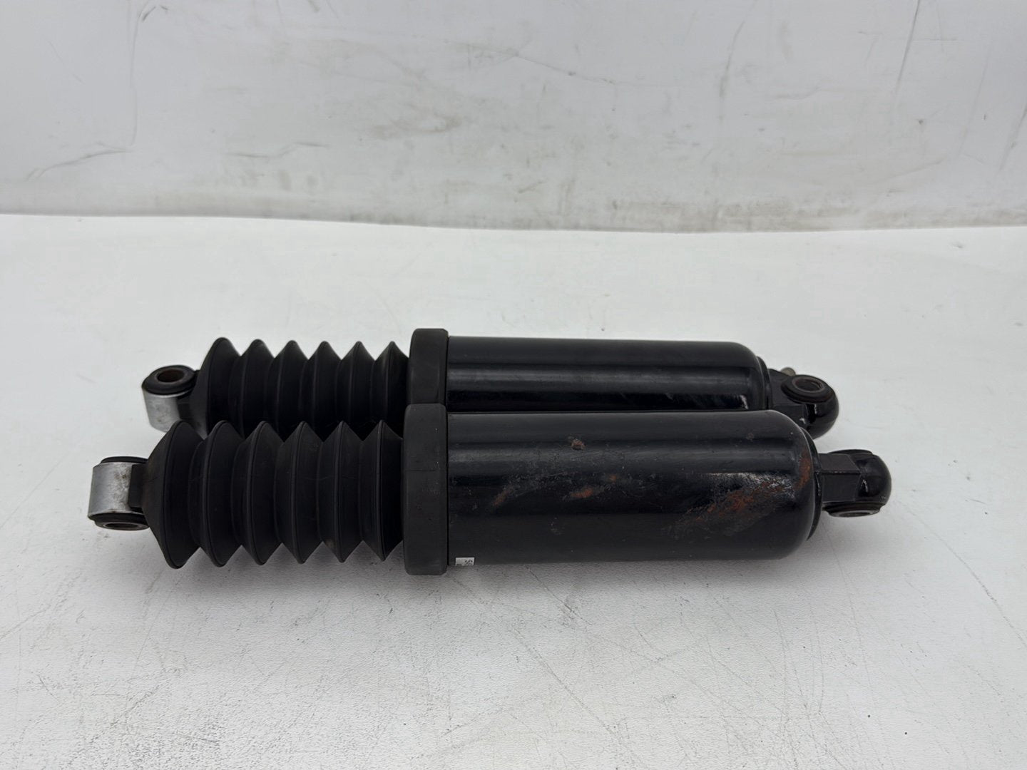 2009 Harley Sportster 883 Low XL883L OEM Rear Left Right Shock Absorbers