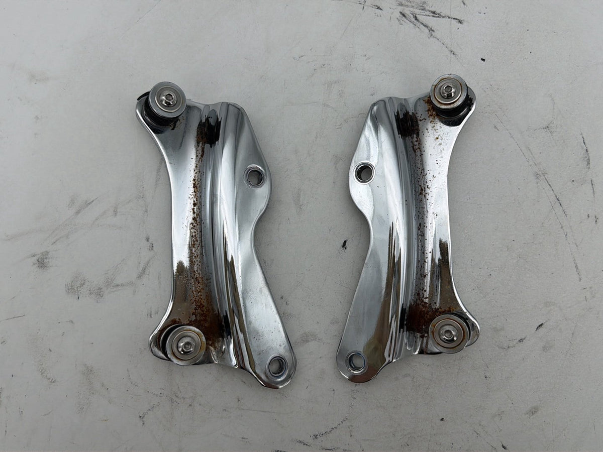 2014 Harley Electra Glide Touring Ultra OEM 4 Point Detachable Docking Hardware