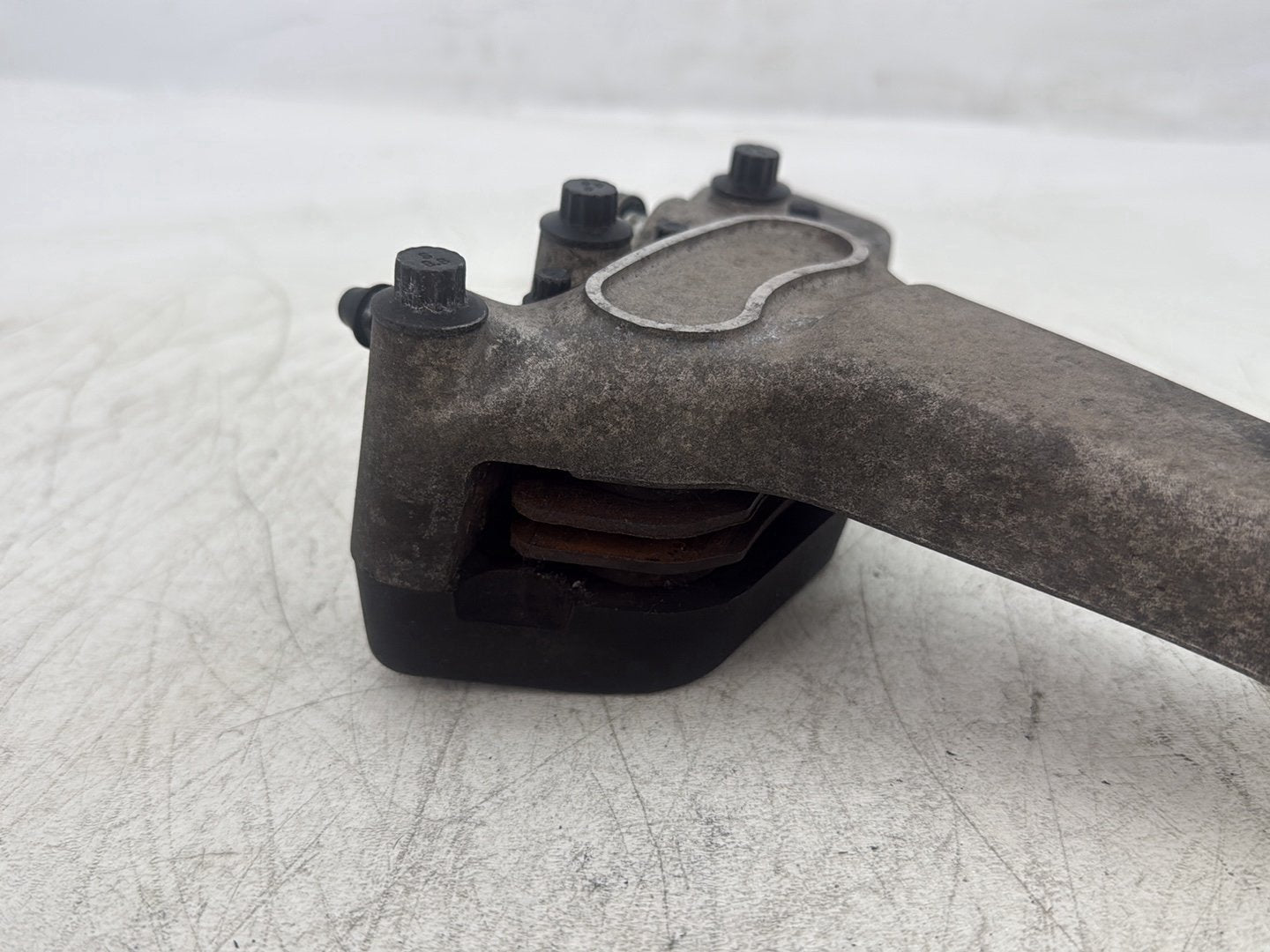 2004 Harley Road King Touring Custom FLHRSI OEM Rear Back Brake Caliper