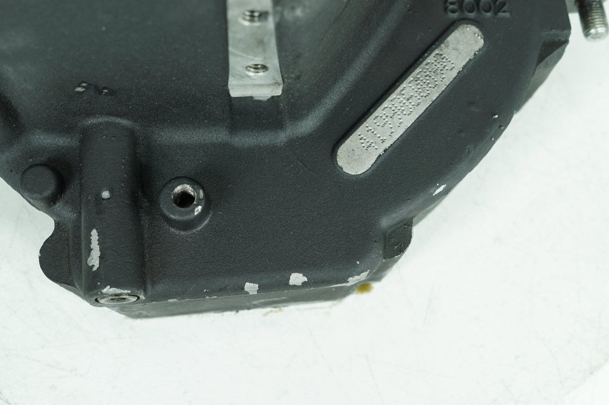 1999 - 2006 Harley-Davidson Touring Road King Crankcase Shaft Engine Motor Cover 24630-99