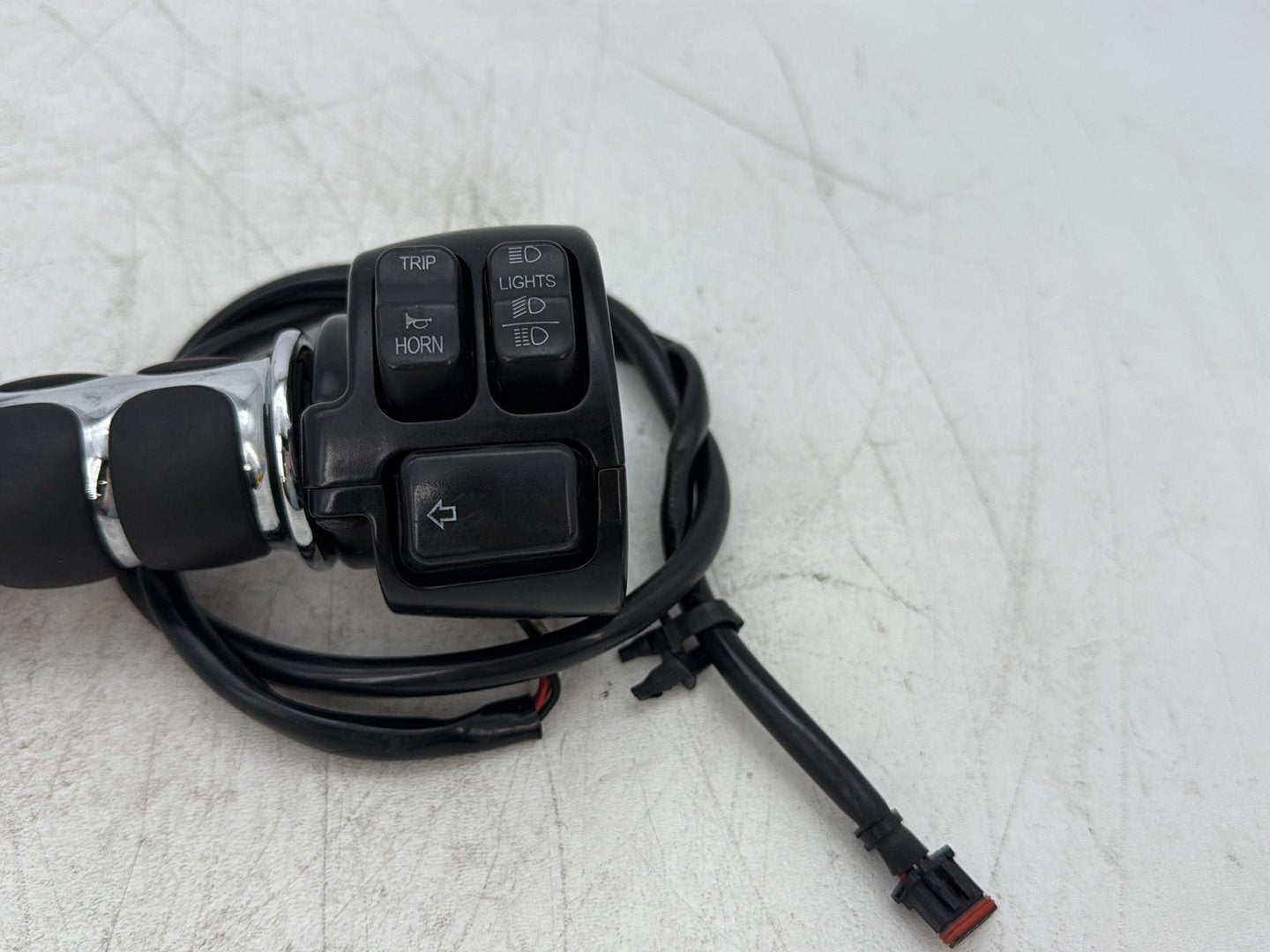 2013 Harley Heritage Softail Classic FLSTC OEM Left Turn Signal Headlight Switches Controls