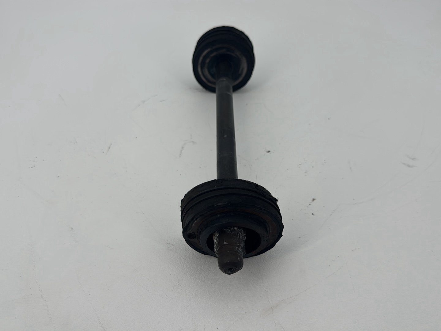 1999 - 2006 Harley-Davidson Touring Electra Glide Classic Rear Fork Swingarm Pivot Bolt Shaft  	47492-89A